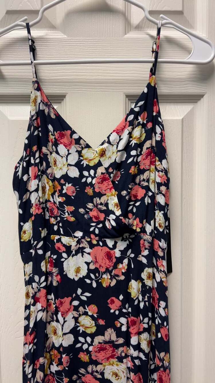 Lulus Blue Everlasting Bliss Floral Print V-Neck Sleeveless Slit Maxi – Brie,